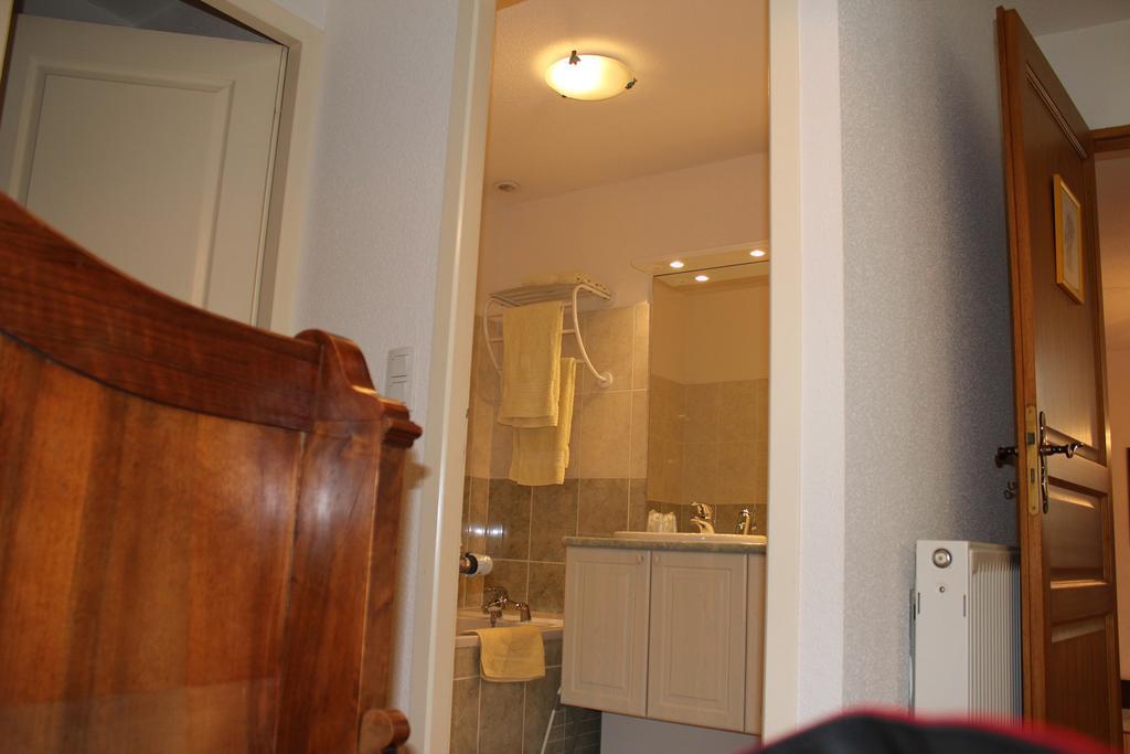 Le Lavoir Bed and Breakfast Peintre Esterno foto
