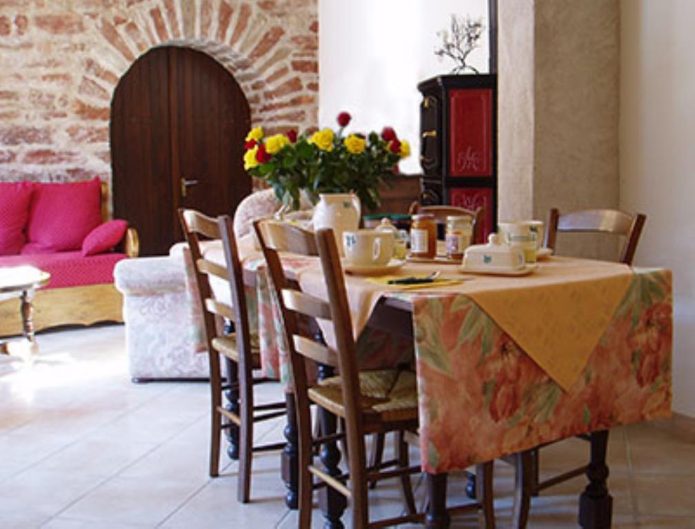 Le Lavoir Bed and Breakfast Peintre Esterno foto