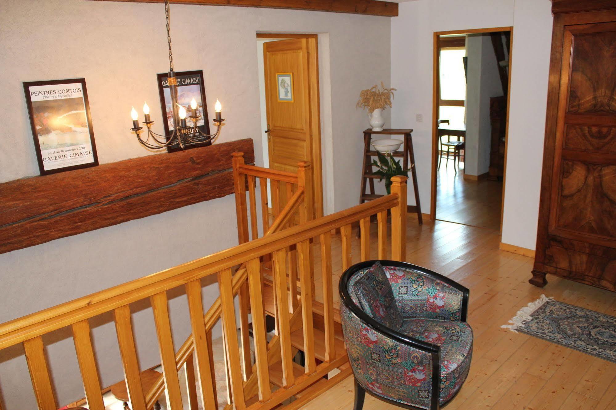 Le Lavoir Bed and Breakfast Peintre Esterno foto